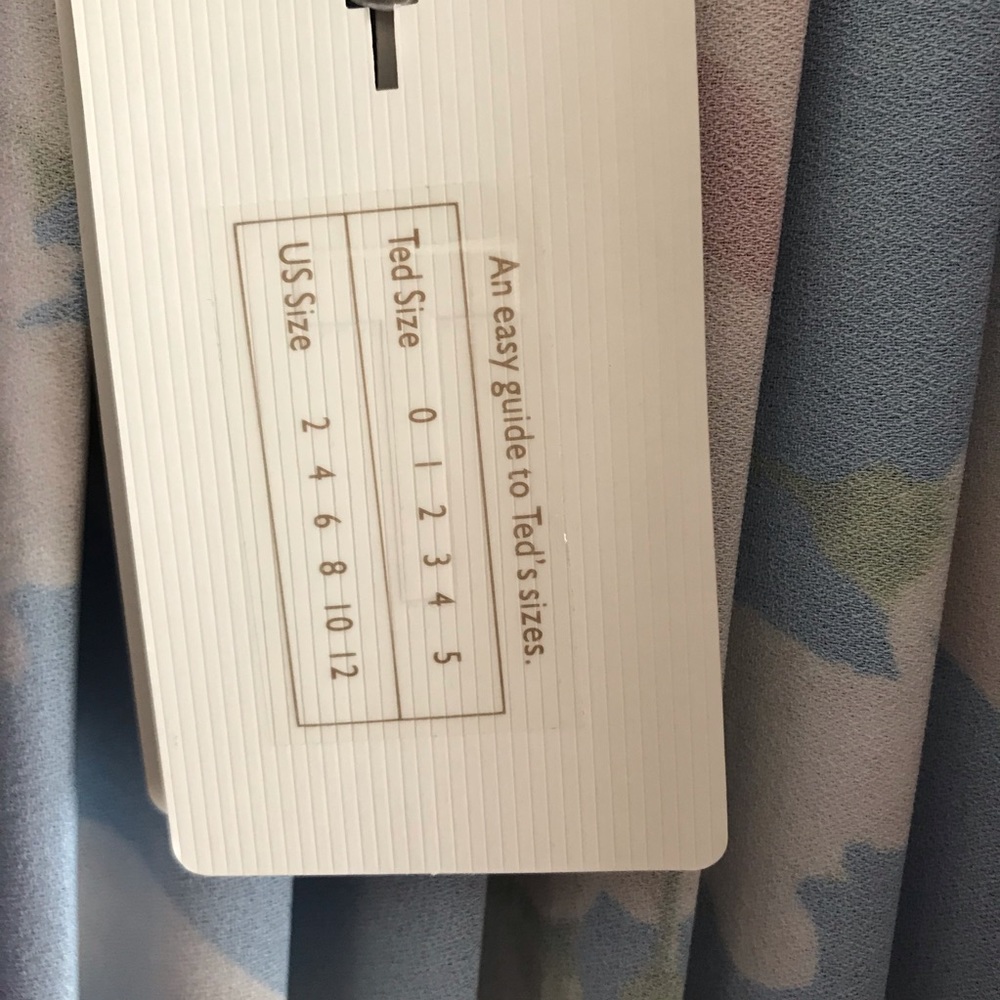 🐳TedBaker kimono pleated back. NWT (reduced 7-23) - Picture 5 of 6